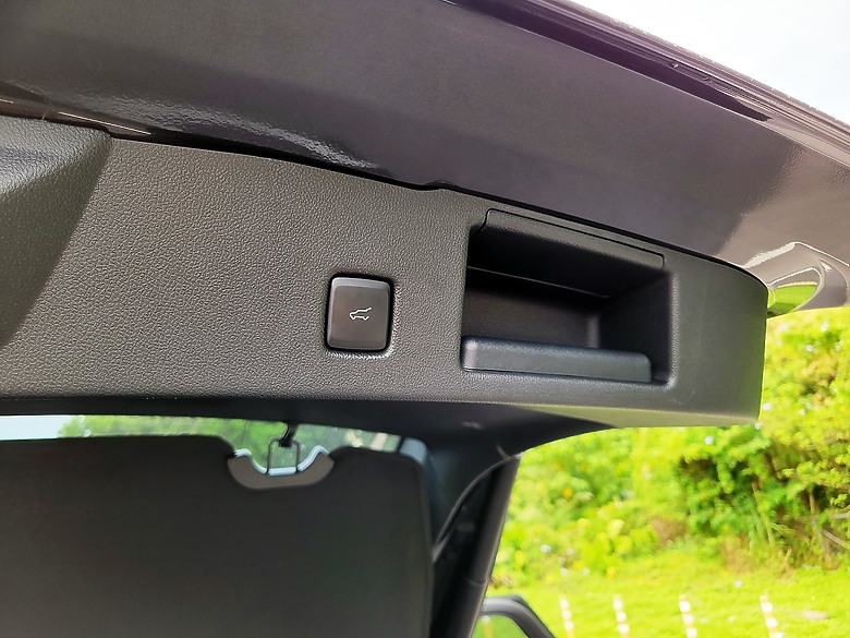 <<親子童趣>> FORD KUGA Vignale 試駕體驗心得 <<駕馭樂趣>>