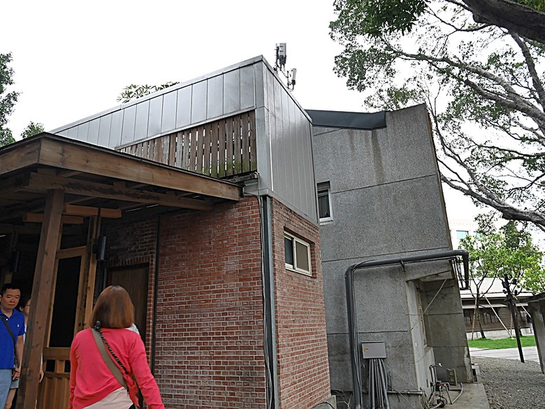 國家漫畫博物館籌備處【臺中刑務所演武場、典獄官舍、浴場、官舍群】 — 2024清明連假之臺中市區內一方綠意與懷舊日式宿舍散策
