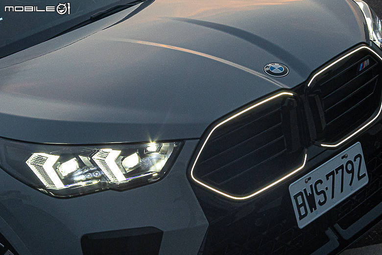 BMW 大改款 X2 20i / M35i 澎湖試駕|維持經典的大膽創新,走出自己的潮路線!
