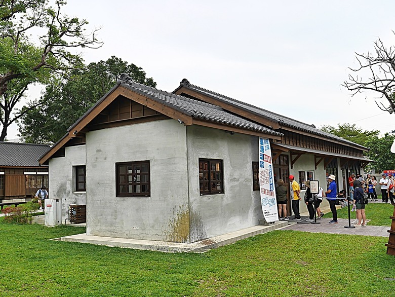 國家漫畫博物館籌備處【臺中刑務所演武場、典獄官舍、浴場、官舍群】 — 2024清明連假之臺中市區內一方綠意與懷舊日式宿舍散策