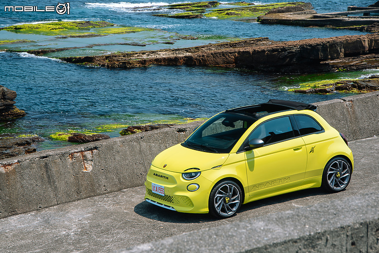 Abarth 500e Scorpionissima敞篷版國內首試|就是要與眾不同,壞起來卻更可愛!