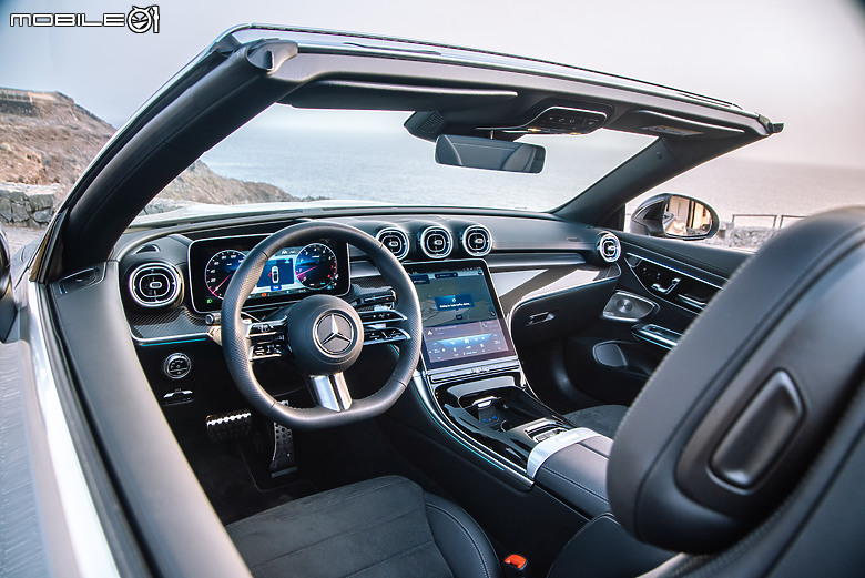 Mercedes-Benz CLE 200 Cabriolet 特內里費島試駕|奇幻島嶼之旅,無邊際美景盡收眼底!
