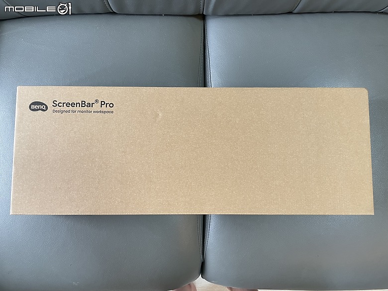 BenQ ScreenBar Pro 螢幕掛燈 開箱分享