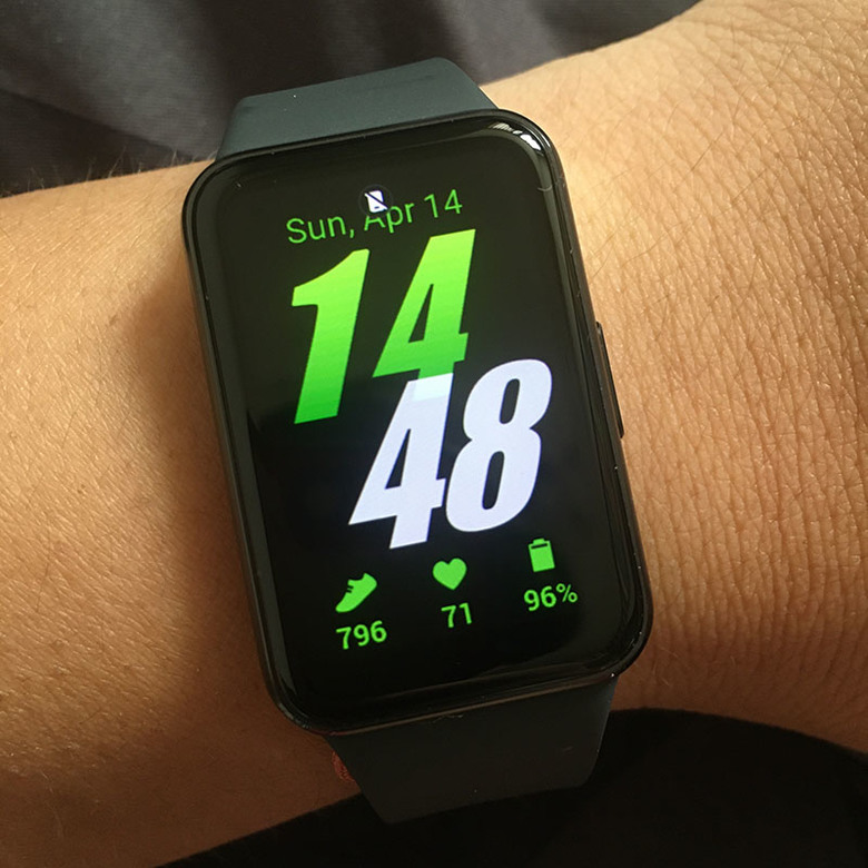 探索新智慧手環 Galaxy Fit3:開箱體驗一次滿足你的健康與時尚追求!