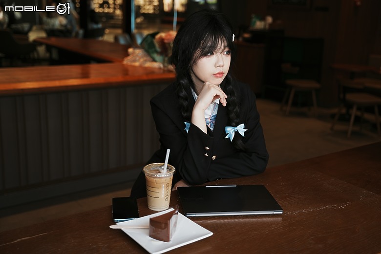 點我看大圖 灰白幽靈-Thinkbook X IMH實測| 1kg級筆電模範生?