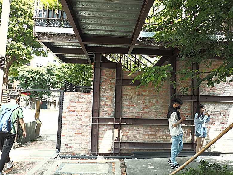 0km山物所、林業保育署保育小站【總督府山林課宿舍】|榕錦時光生活園區【原臺北刑務所官舍】 — 臺北城外日式宿舍建築逛到飽