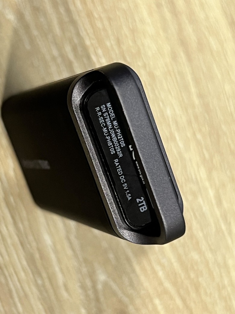 簡單易用 快速傳輸 SAMSUNG T5 EVO 移動固態硬碟