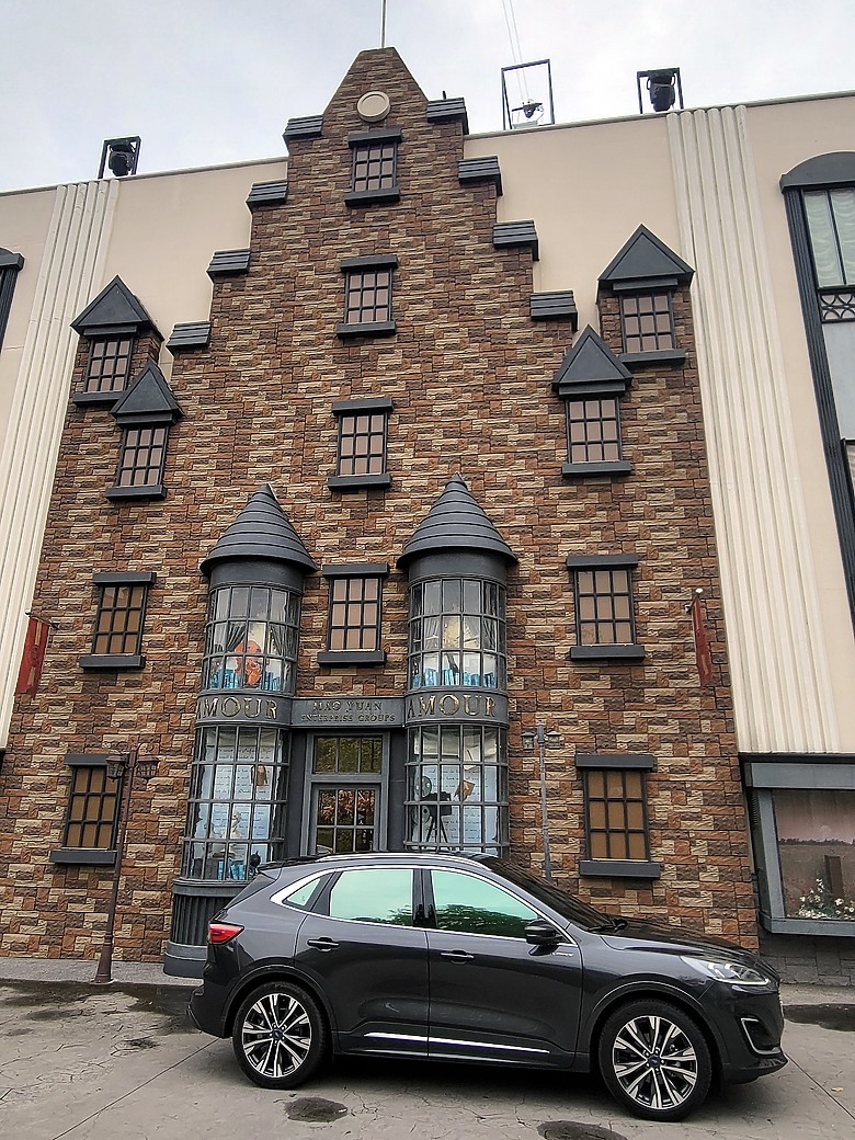 <<親子童趣>> FORD KUGA Vignale 試駕體驗心得 <<駕馭樂趣>>