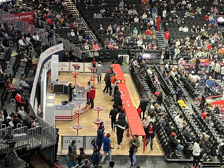 NBA之兩個大爛隊對決 - WAS vs DET 現場花絮