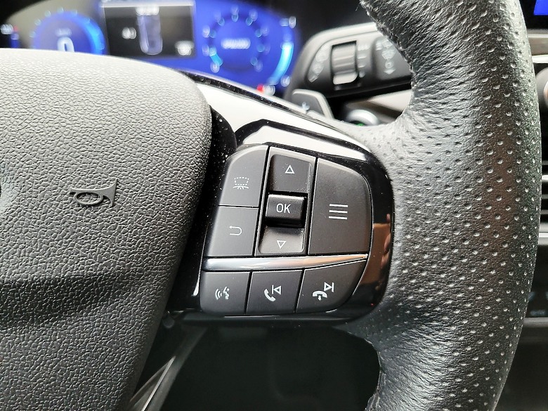 <<親子童趣>> FORD KUGA Vignale 試駕體驗心得 <<駕馭樂趣>>