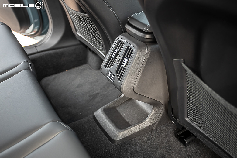 BMW 大改款 X2 20i / M35i 澎湖試駕|維持經典的大膽創新,走出自己的潮路線!
