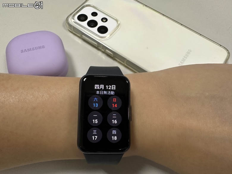 Samsung Galaxy Fit3 工作生活好夥伴，健康運動又兼顧時尚的智慧手環