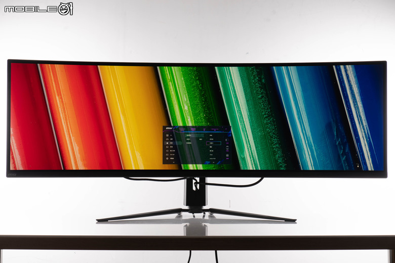 微星 MPG 491CQP QD-OLED 螢幕開箱實測 以超寬曲面搭配豔麗色彩帶來更沉浸遊戲感受