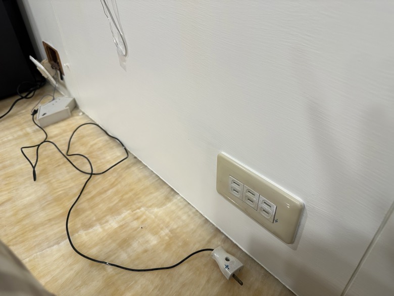 點我看大圖 請問傳統有線門鈴線路問題