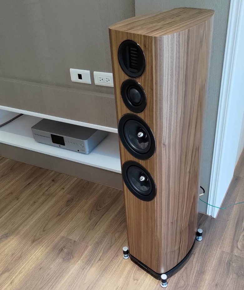 多重需求一次搞定–Wharfedale evo4.4 + Audiolab OMNIA開箱