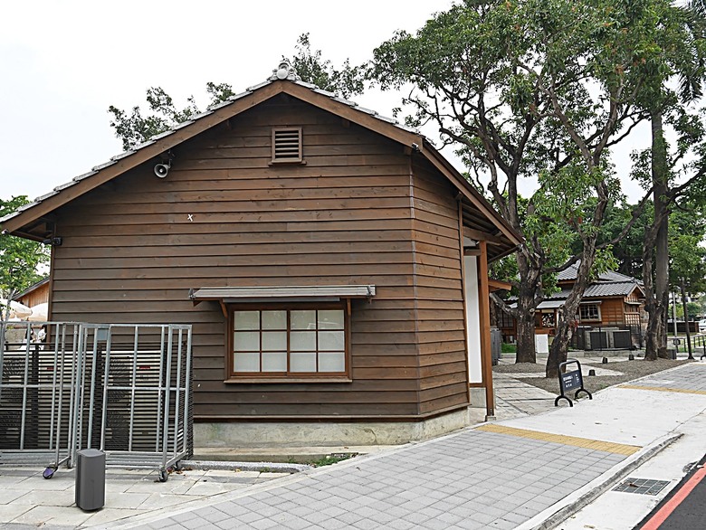 國家漫畫博物館籌備處【臺中刑務所演武場、典獄官舍、浴場、官舍群】 — 2024清明連假之臺中市區內一方綠意與懷舊日式宿舍散策