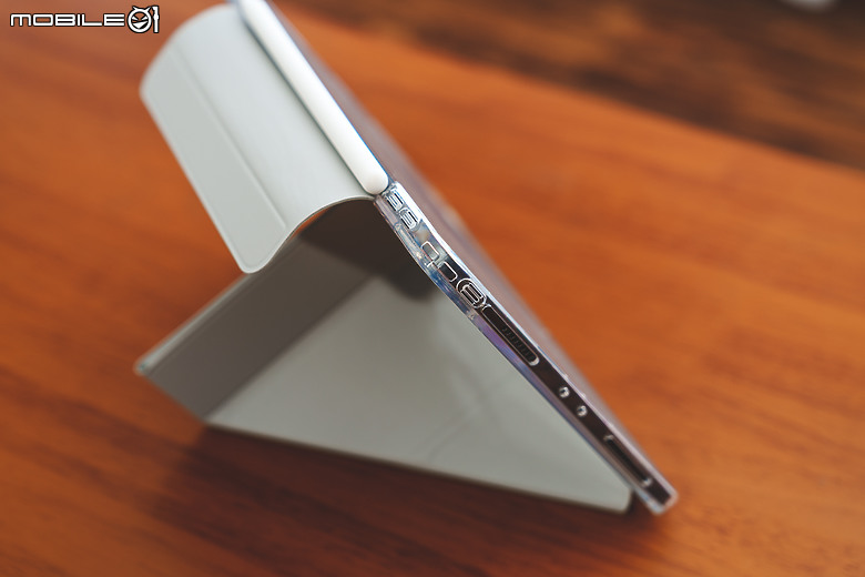 點我看大圖 AHAStyle iPad 類紙膜推薦開箱實測 – 兼具繪圖與追劇的實用配件完整介紹