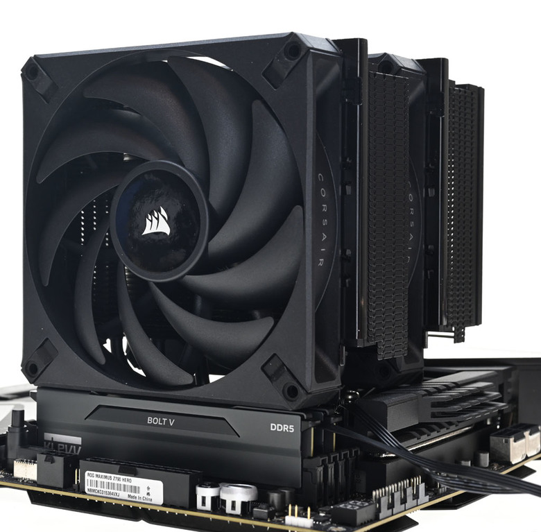 點我看大圖 CORSAIR A115散熱器開箱