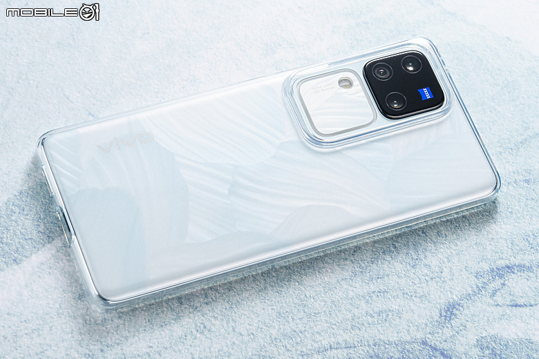 vivo V30 Pro體驗|蔡司加持的人像中階之選!ft.OPPO Reno11 Pro