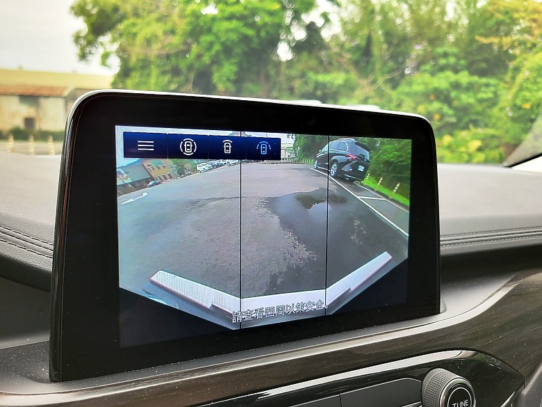 <<親子童趣>> FORD KUGA Vignale 試駕體驗心得 <<駕馭樂趣>>