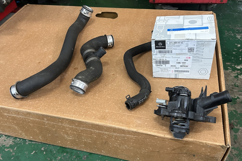 老賓重生記之W212 更換水箱、節溫器心得