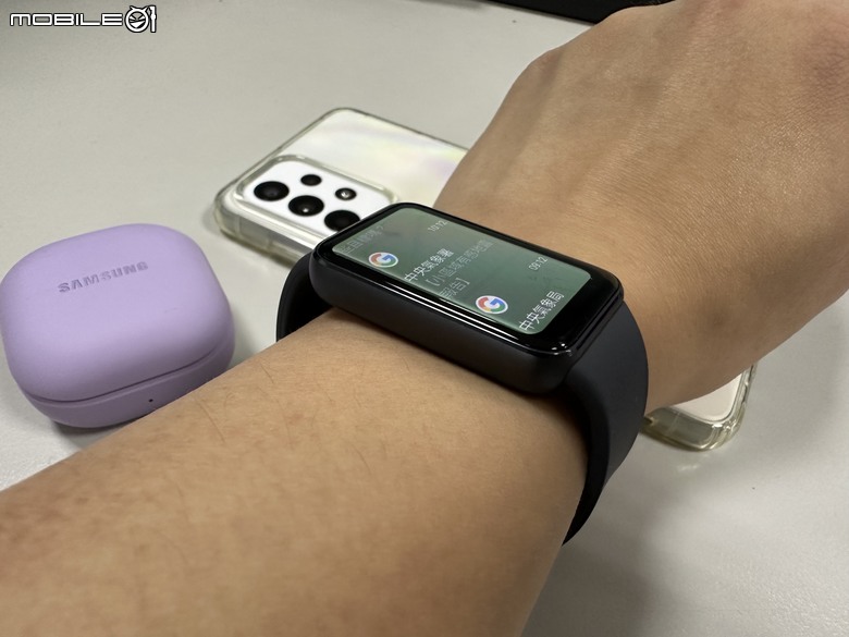 Samsung Galaxy Fit3 工作生活好夥伴，健康運動又兼顧時尚的智慧手環