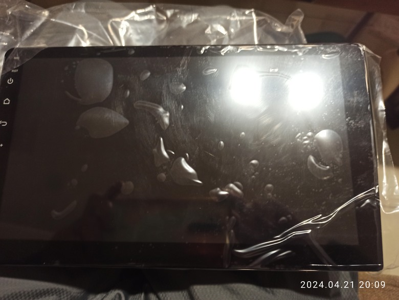 音響主機來個開箱文~~靜態篇