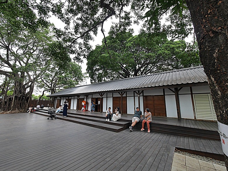 國家漫畫博物館籌備處【臺中刑務所演武場、典獄官舍、浴場、官舍群】 — 2024清明連假之臺中市區內一方綠意與懷舊日式宿舍散策