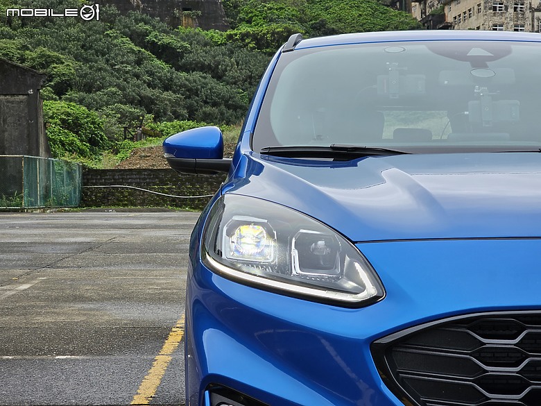 愛不只是一個感覺，它還是一個決定，一個選擇，一個承諾 / Ford Kuga EcoBoost 180 ST-Line Sport