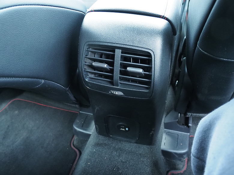 乘載幸福之餘 體驗 NEW FORD KUGA ST-Line Performacne 動力充沛還帶來更多樂趣～