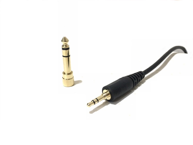 【R式分享】beyerdynamic 一百週年代表作！beyerdynamic DT 990 BLACK SPECIAL EDITION
