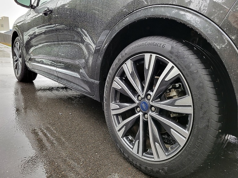 <<親子童趣>> FORD KUGA Vignale 試駕體驗心得 <<駕馭樂趣>>