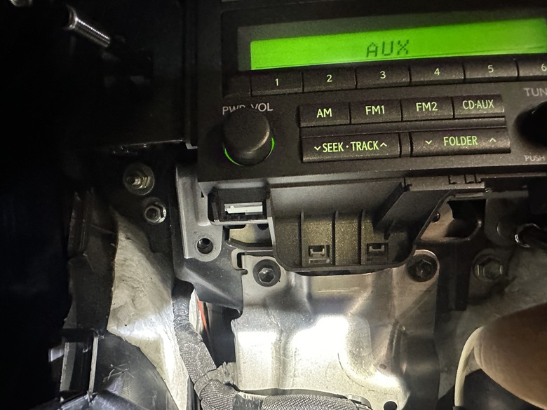Part 1:CT200H老車DIY再改造,不再做選擇,原廠車機跟安卓機和Carplay我全都要!