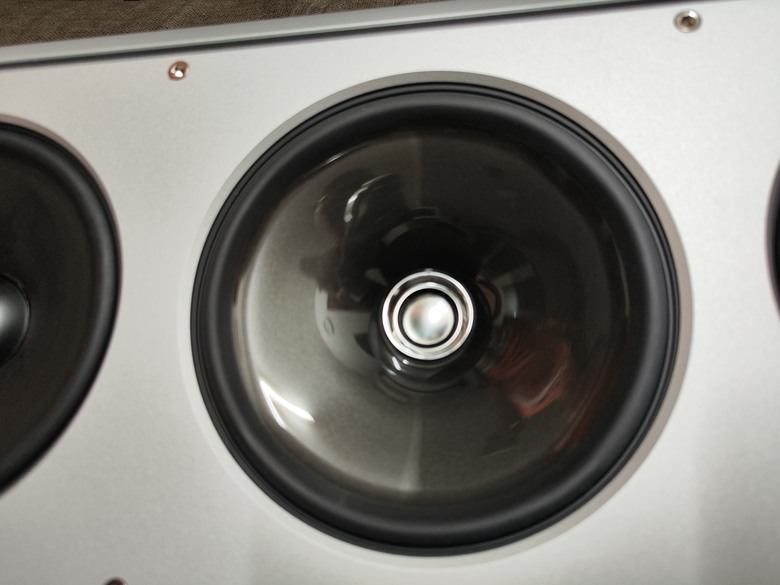 改善家裡的電視機喇叭(KEF KHT-9000ACE)
