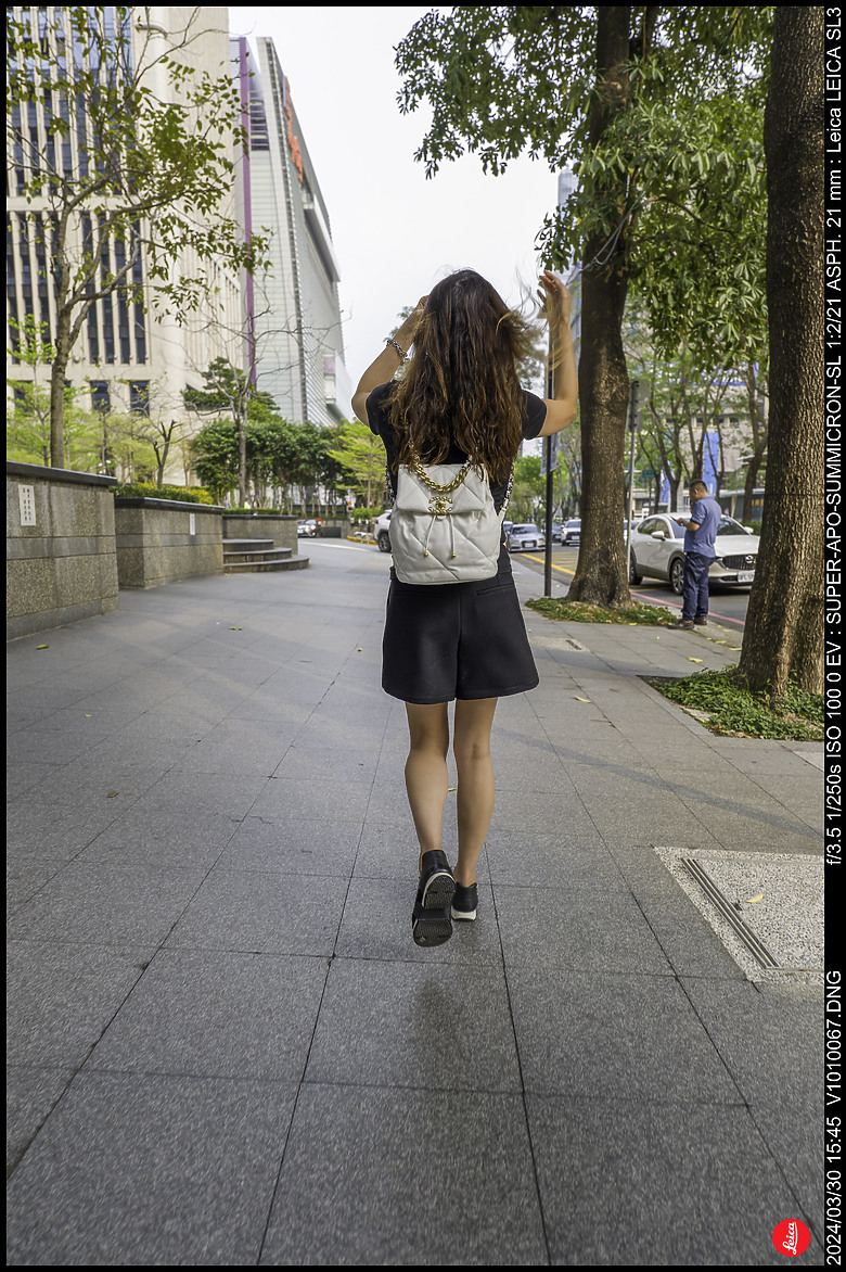 【開箱】Leica SL3 10607，新增 【SL3 韌體更新 V1.1.9 修正檔案意外覆寫錯誤】