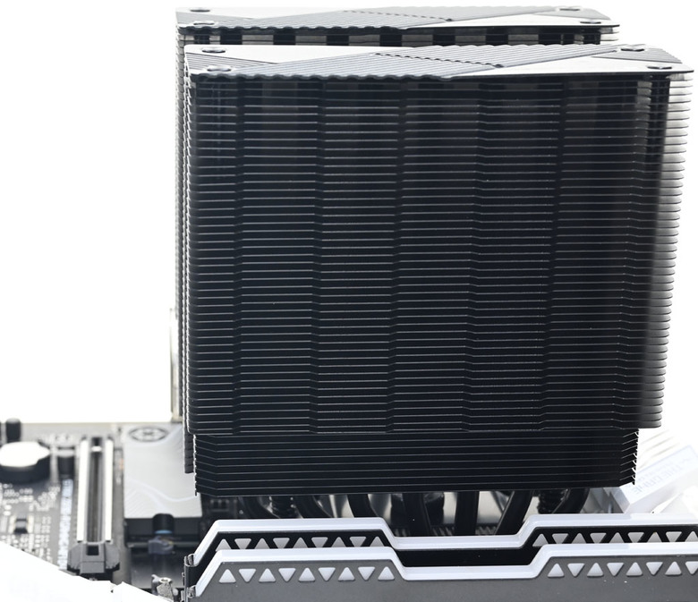 點我看大圖 Thermalright索摩樂Phantom Spirit 120 EVO散熱器開箱