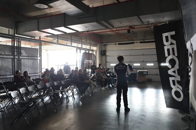 從極限到完美的最後一哩路: Gmotor 111 TrackDay與模擬器的虛實整合車手訓練營