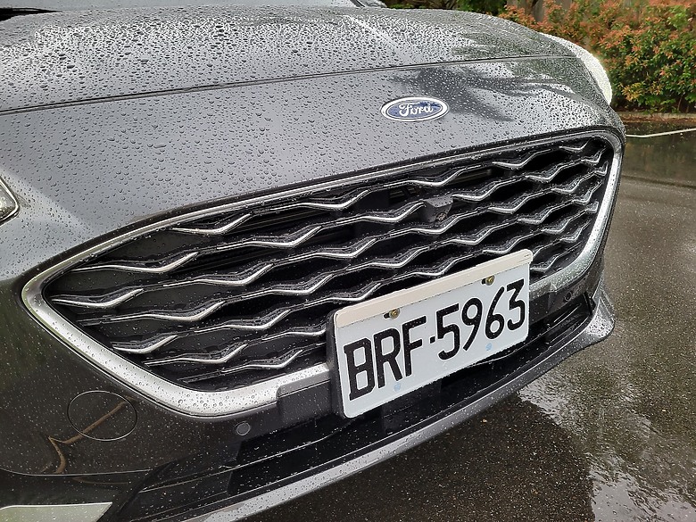 <<親子童趣>> FORD KUGA Vignale 試駕體驗心得 <<駕馭樂趣>>