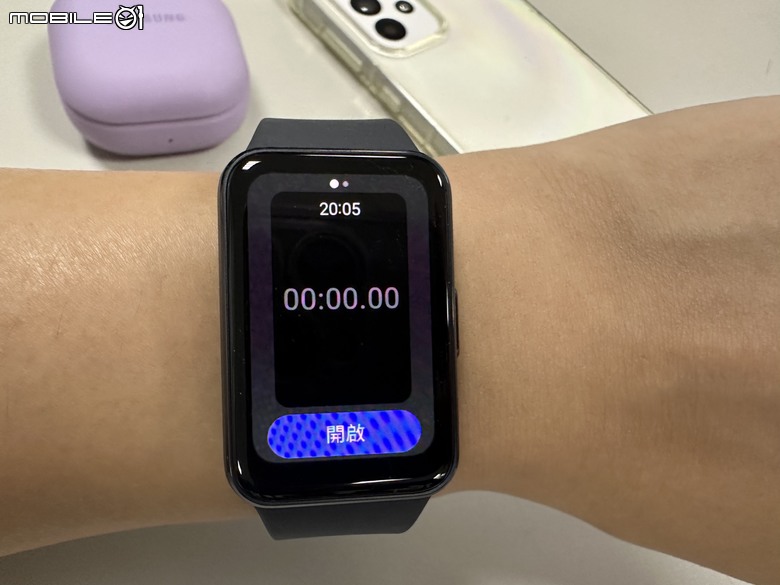Samsung Galaxy Fit3 工作生活好夥伴，健康運動又兼顧時尚的智慧手環