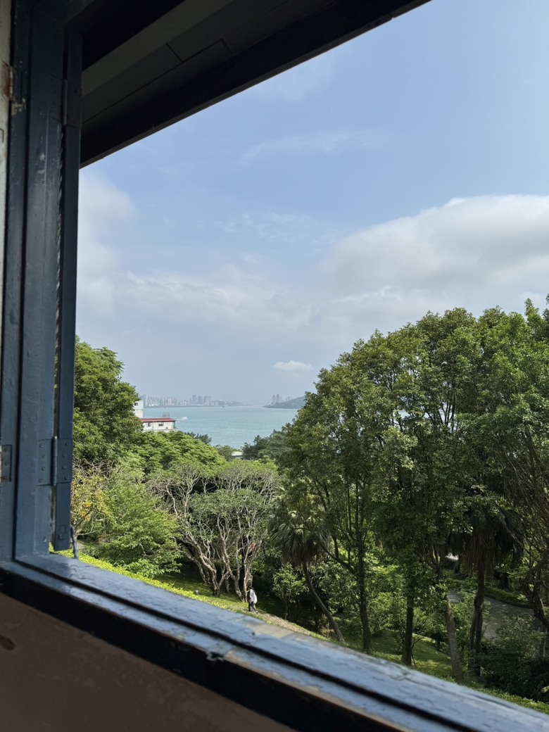 提前安排的母親節午餐 + 淡水河畔一日遊 - 時光樹影-Memory 河岸景觀餐廳 / 淡水紅毛城快閃