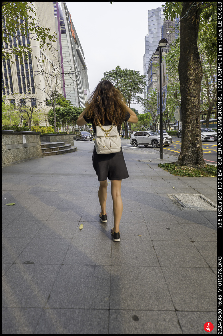 【開箱】Leica SL3 10607，新增 【SL3 韌體更新 V1.1.9 修正檔案意外覆寫錯誤】
