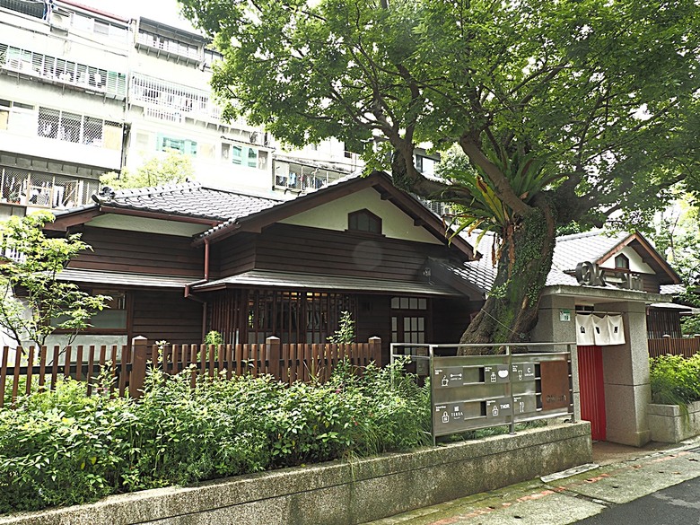 0km山物所、林業保育署保育小站【總督府山林課宿舍】|榕錦時光生活園區【原臺北刑務所官舍】 — 臺北城外日式宿舍建築逛到飽