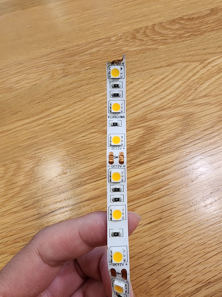 LED燈條安裝完不亮
