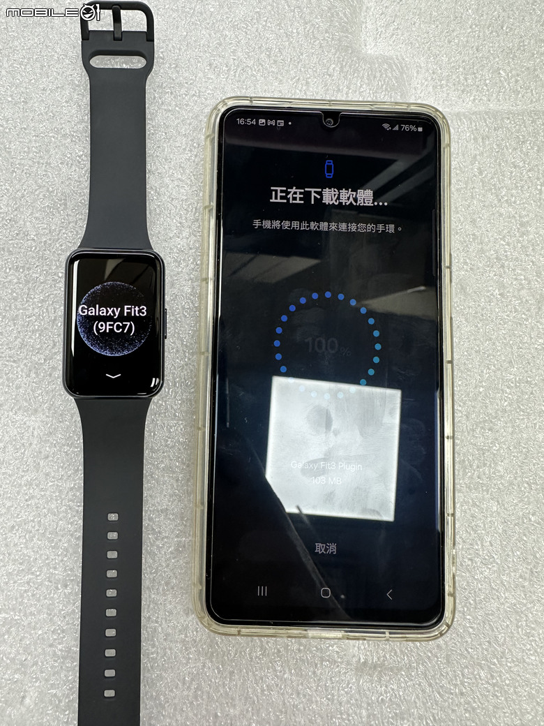 Samsung Galaxy Fit3 工作生活好夥伴，健康運動又兼顧時尚的智慧手環