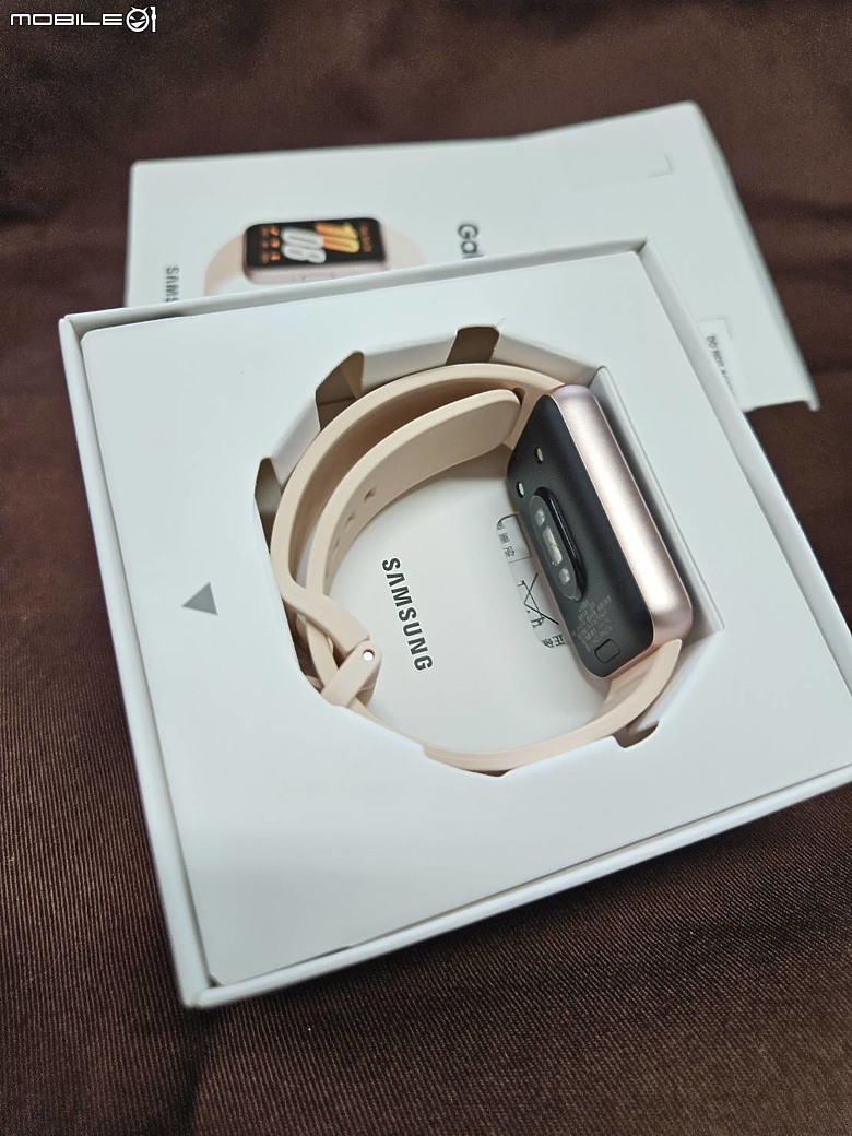 Samsung Galaxy Fit3智慧手環 穿搭 運動 睡眠一起動起來