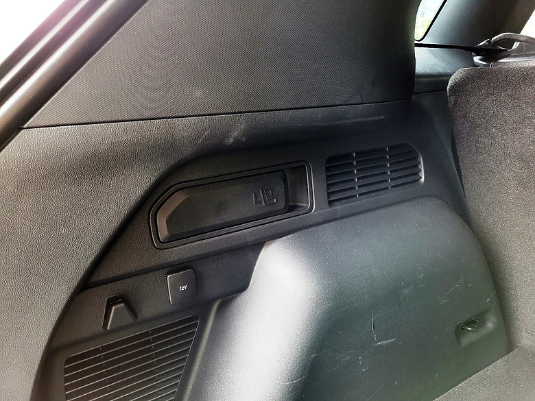 <<親子童趣>> FORD KUGA Vignale 試駕體驗心得 <<駕馭樂趣>>