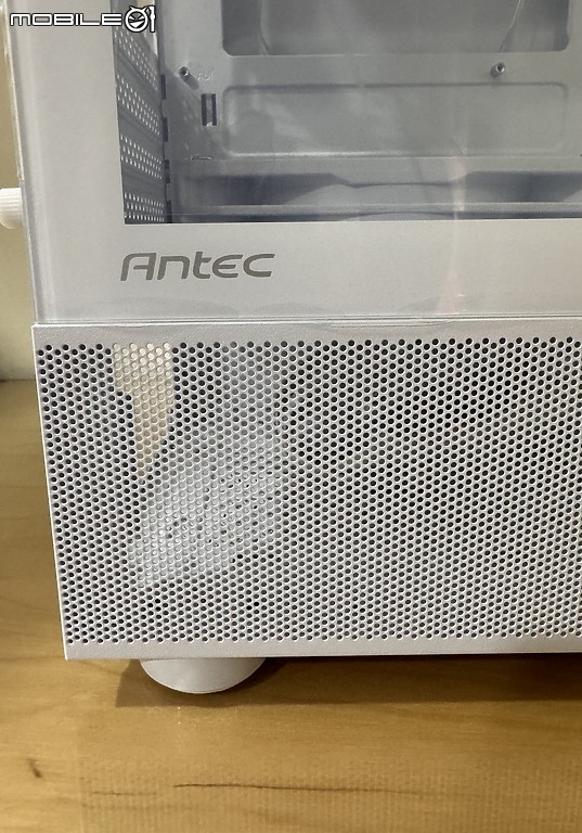 小型入門海景房 Antec CX200M RGB 開箱