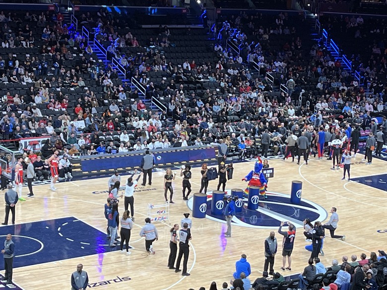 NBA之兩個大爛隊對決 - WAS vs DET 現場花絮