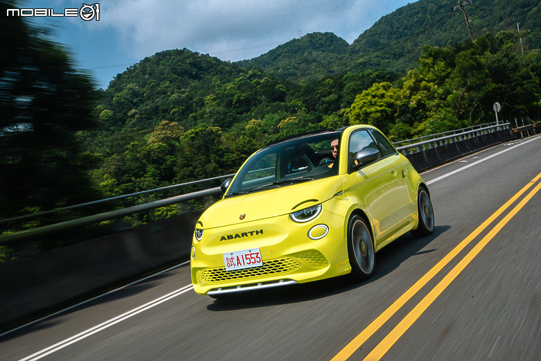 Abarth 500e Scorpionissima敞篷版國內首試|就是要與眾不同,壞起來卻更可愛!