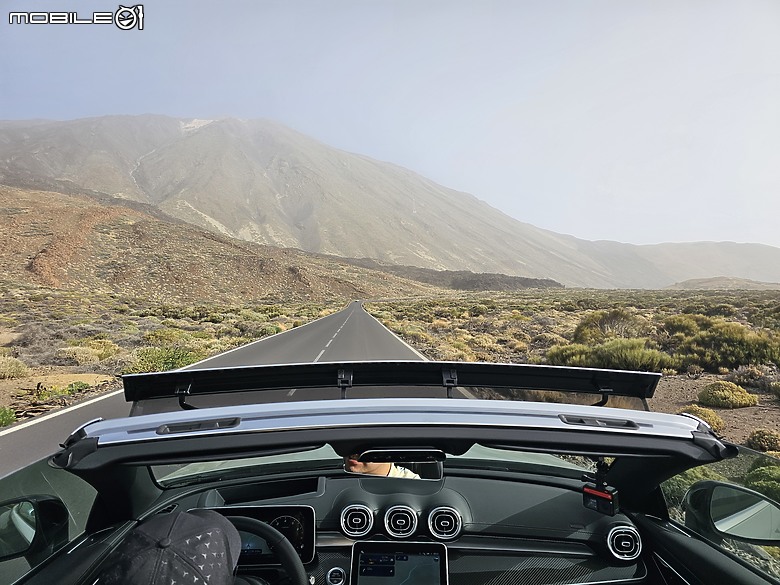 Mercedes-Benz CLE 200 Cabriolet 特內里費島試駕|奇幻島嶼之旅,無邊際美景盡收眼底!